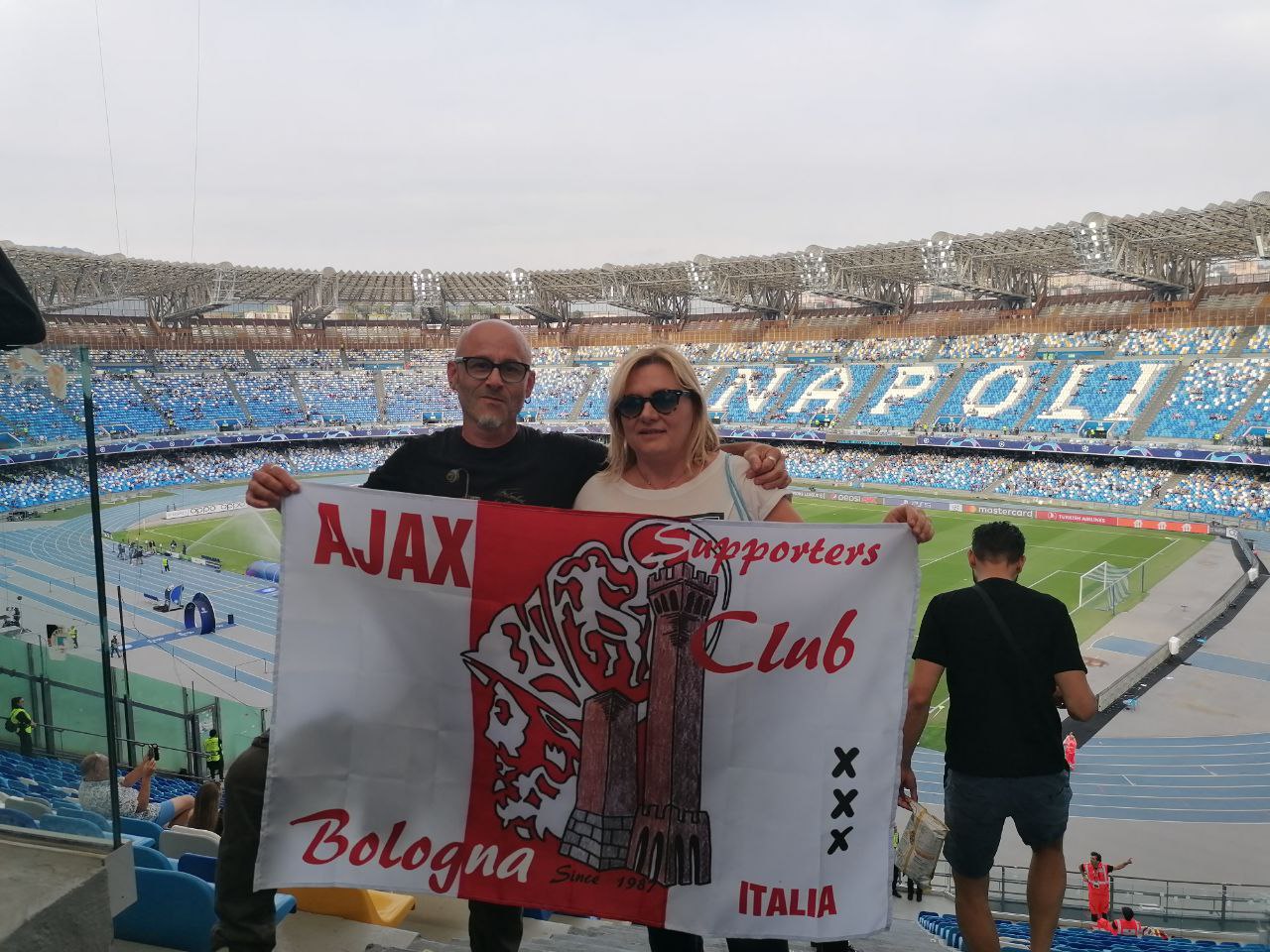 0085_b.jpg  ALIGN=right